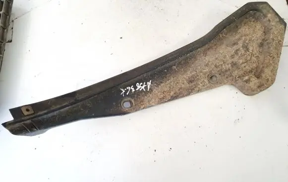 Toyota Avensis Verso Rear mudguard 5215844080 52158-44080