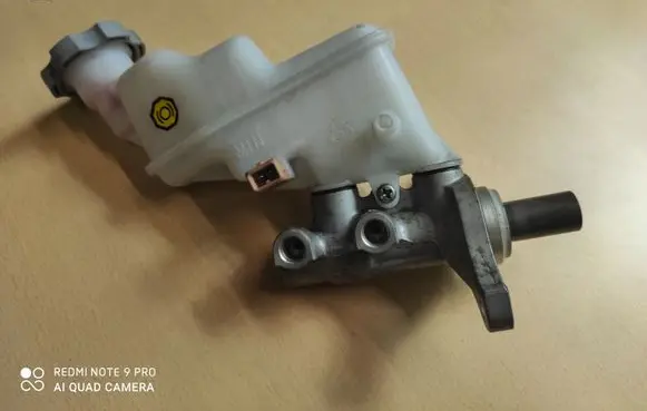 KIA Rio Master brake cylinder MANDO20254