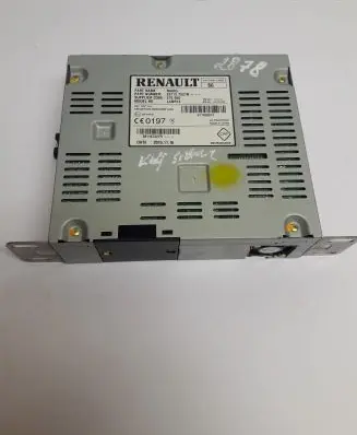 Renault Kadjar Radio/CD/DVD/GPS head unit 281157227R