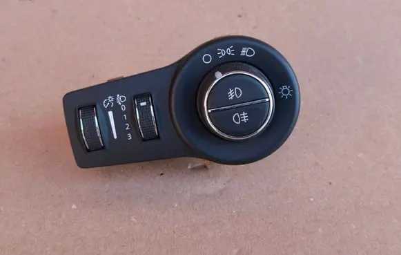 Fiat 500X Light switch 07356448800