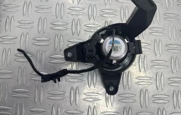 Volkswagen PASSAT B8 Panel speaker 4M0035454C