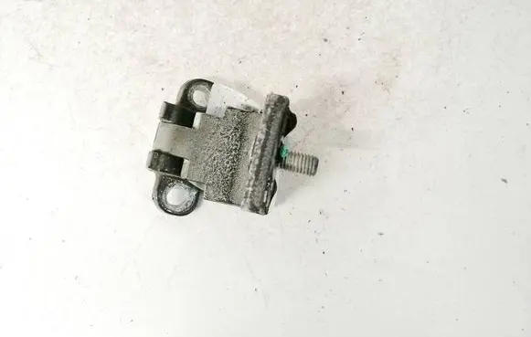 Volkswagen Golf V Tailgate/trunk/boot hinge