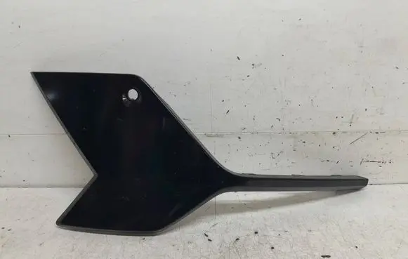 Renault Austral Front bumper lower grill 620752629R