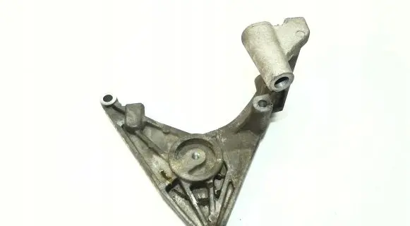 Cadillac CTS Generator/alternator bracket 12577183