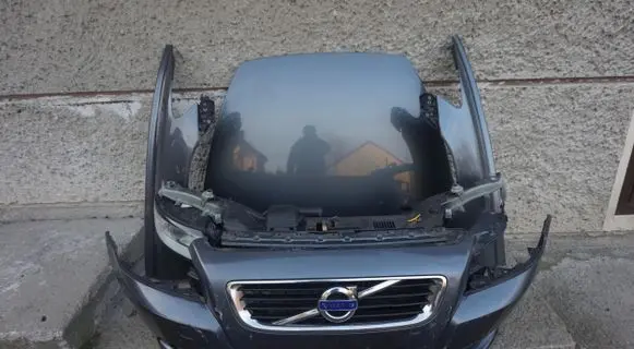 Volvo S40 Front piece kit 