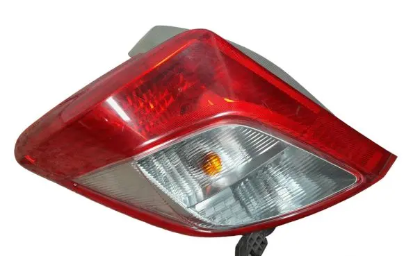 Toyota Yaris Rear/tail lights