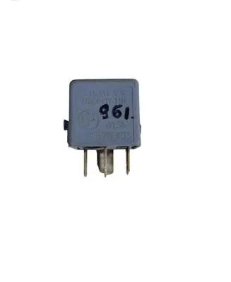 BMW 5 E39 Other relay 1393403 61361393403