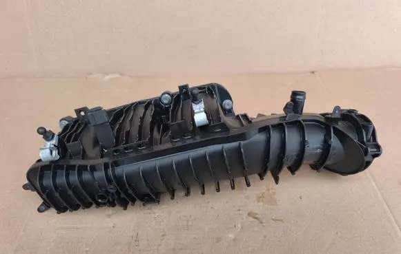 BMW 1 F40 Intake manifold 8655825