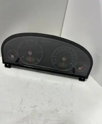 Ford Mondeo Mk III Speedometer (instrument cluster) 3S7F10641 3S7F10841 44ZU187