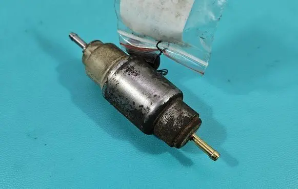 Volkswagen Touran I Webasto circulation pump for autonomous heater 9009529D IMPRK1431062