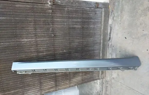 Suzuki Swift II Side skirt front trim 7722170L0