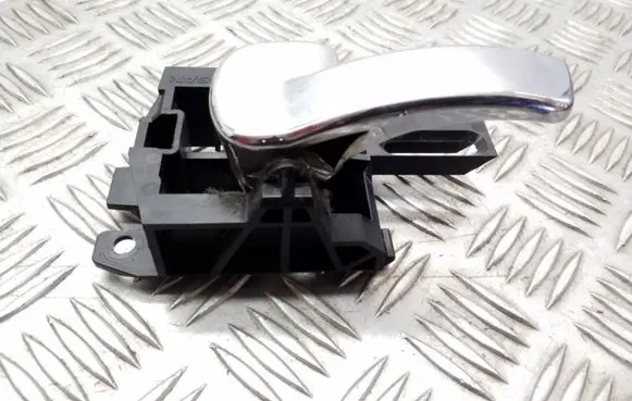 Nissan Qashqai Rear door interior handle 80671JD0 8449 8318G