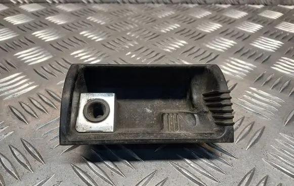 Volkswagen PASSAT B5.5 Ashtray (front) 3B0857989B