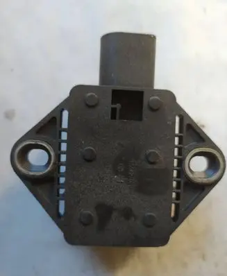 Audi A6 S6 C5 4B ESP acceleration yaw rate sensor 8E0907637A