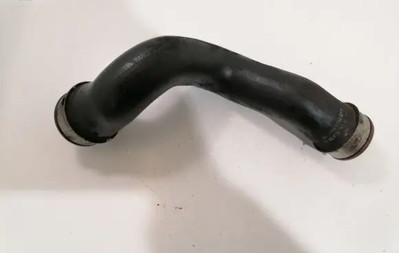 Mercedes-Benz C W203 Intercooler hose/pipe A2035280582