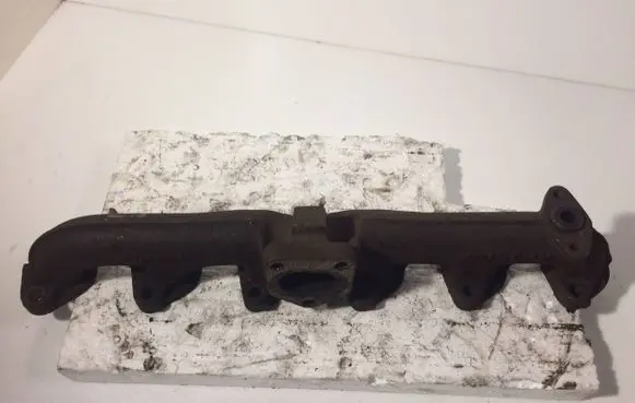 BMW 5 E34 Exhaust manifold 22433340