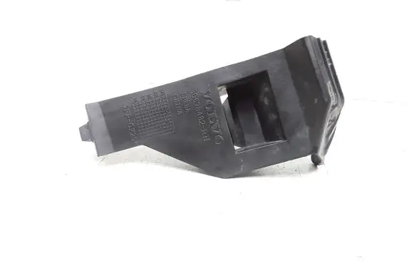 Volvo V50 Front bumper mounting bracket 30678482
