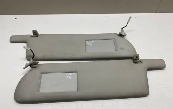 Volkswagen Multivan T4 Sun visor 705857552G
