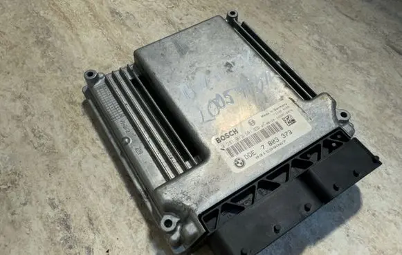 BMW 3 E90 E91 Engine control unit/module 7803373