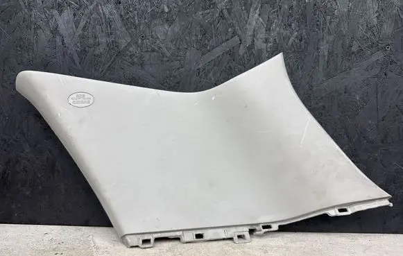 Toyota Auris 150 (C) pillar trim 6247002070