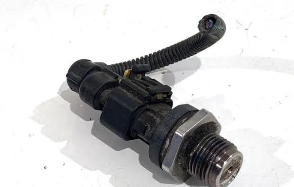 Opel Astra H Fuel pressure sensor 0281002903