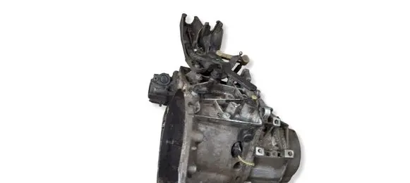 Peugeot 407 Manual 5 speed gearbox 20DM59