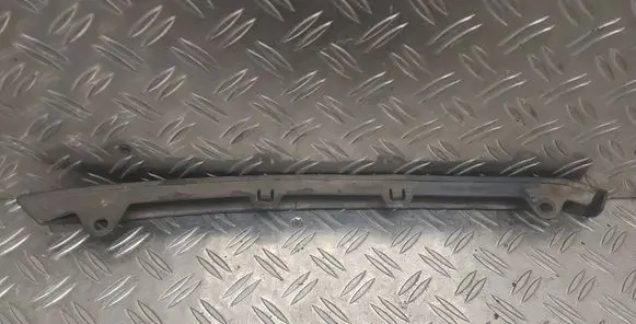 Toyota Avensis T270 Front bumper lip 7685105030