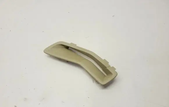 Volvo XC60 Seat belt trim 01287355