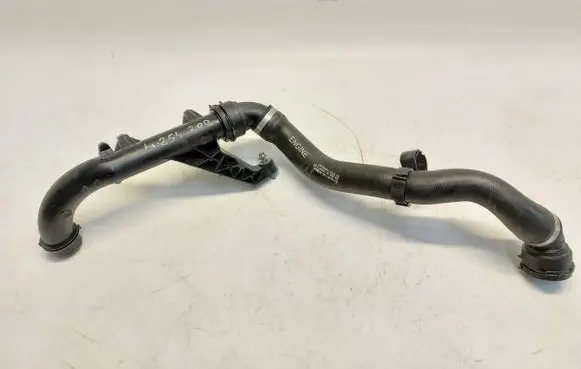 Mercedes-Benz GLC C254 Engine coolant pipe/hose A2545017100JLK01