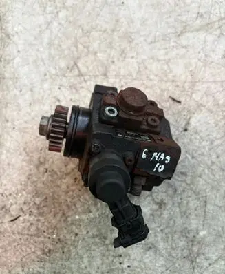 Renault Trafic II (X83) Fuel injection high pressure pump H8200950493