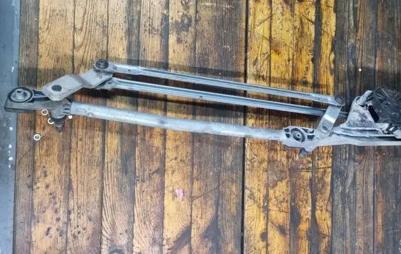 Ford Focus C-MAX Front wiper linkage and motor 0390241731 4M5117508AA BP4K67340