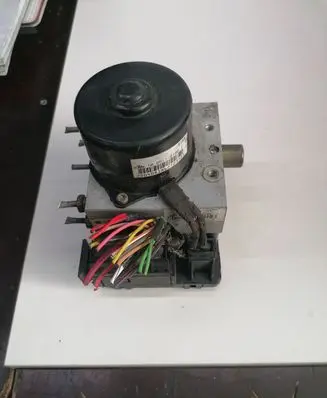 Jeep Grand Cherokee (WJ) ABS Pump 56041022AGA 10051181861
