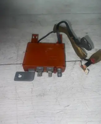 Volvo XC70 Antenna control unit Aar30130 8637601