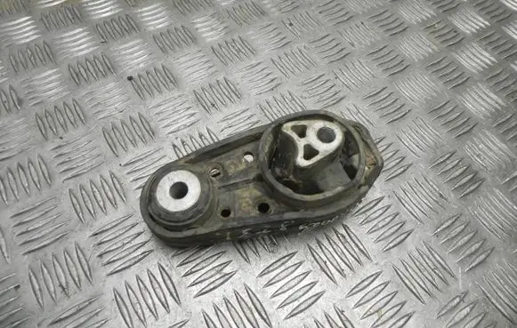 Ford Puma Engine mount bracket L1B06P082BB VD20029