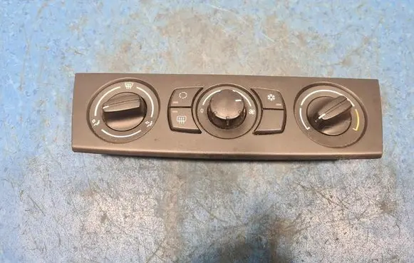 BMW X3 E83 Tailgate/trunk/boot open switch 64119129937