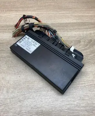 BMW 5 E60 E61 Comfort/convenience module 9151516 5WK49111A