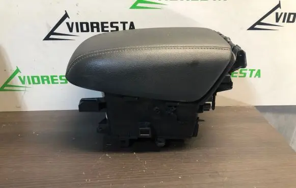 Ford Grand C-MAX Armrest F1VB048W42AAW