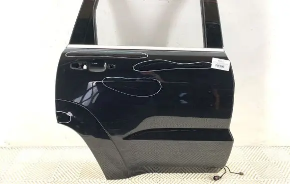 Jeep Grand Cherokee Rear door
