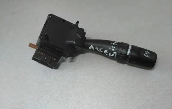 Hyundai Accent Wiper control stalk 0319LHD