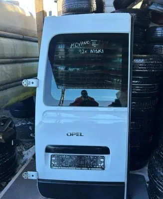 Opel Movano B Rear door 