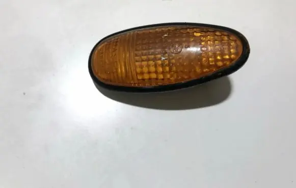Mitsubishi Space Runner Front fender indicator light 1132213 1132-213