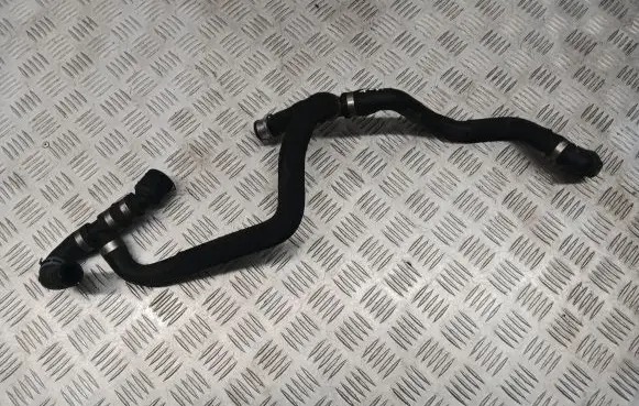Mercedes-Benz SL R231 Engine coolant pipe/hose A2315013482
