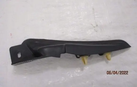 Renault Captur Front bumper corner part panel trim 