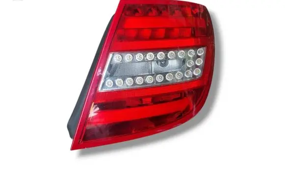 Mercedes-Benz C W204 Rear/tail lights 2048206564