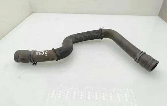 Skoda Kodiaq Engine coolant pipe/hose
