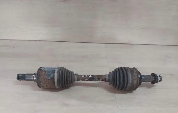 Toyota Tundra II Front driveshaft