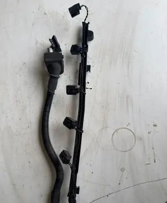 BMW 5 F10 F11 Fuel injector wires 850799405 75506604