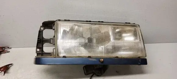 Mercedes-Benz E W124 Headlight/headlamp 0244423R20