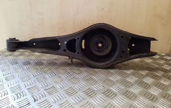 Volkswagen PASSAT CC Rear upper control arm/wishbone