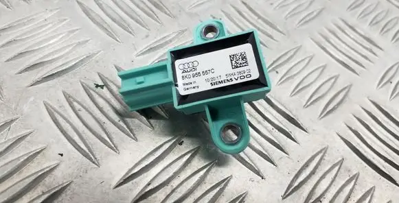Audi A4 S4 B8 8K Airbag deployment crash/impact sensor 8K0955557C